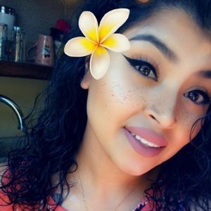 Meet your Posher, Rubi